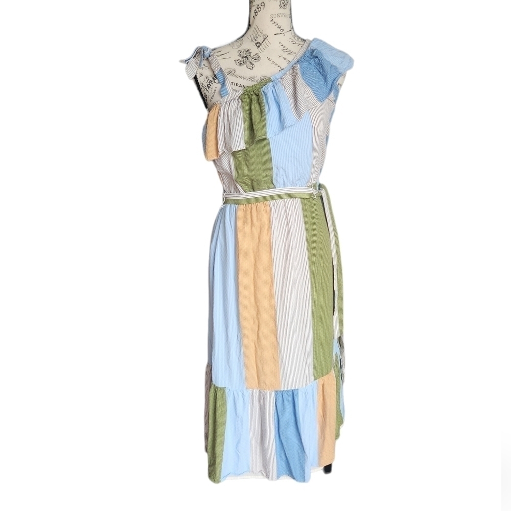 Off the shoulder summer dress